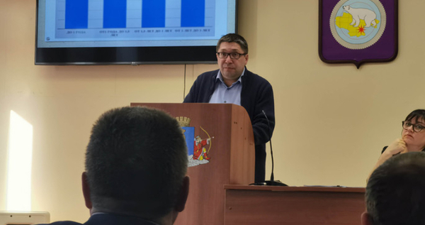 Леонид Николаев: В Анадыре отремонтируют 80 подъездов и 24 фасада
