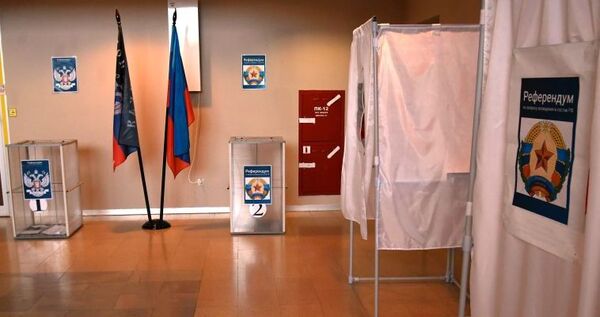 В ЧАО завершилось голосование  о вхождении в состав России ЛНР, ДНР и других территорий