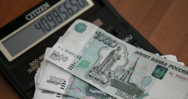 Руководитель почты на Чукотке незаконно выплатила 270 тысяч рублей липовым сотрудникам
