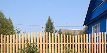 Как поступить, если сосед поставил свой забор на вашем земельном участке