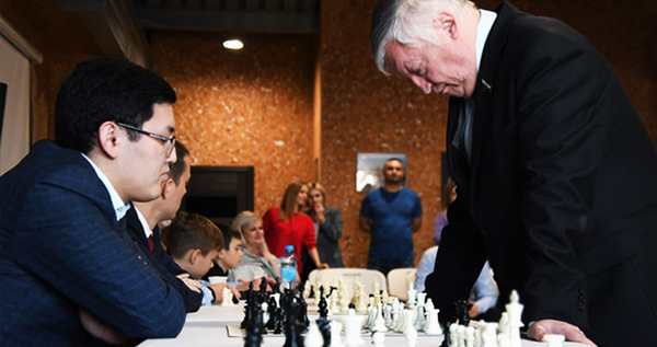 Чукотский налоговый инспектор сразится со звездами шахмат на международном турнире