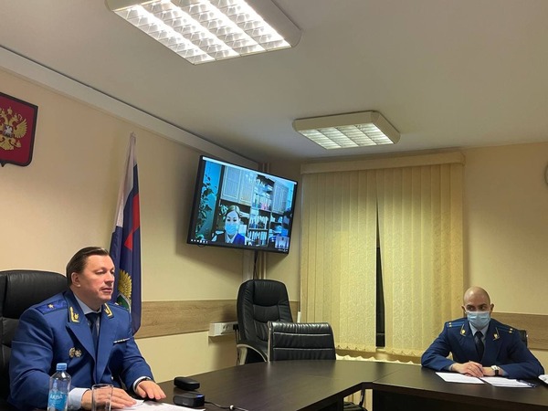 Прокурор региона Константин Прохоров провел личный прием жителей Билибинского и Чаунского районов