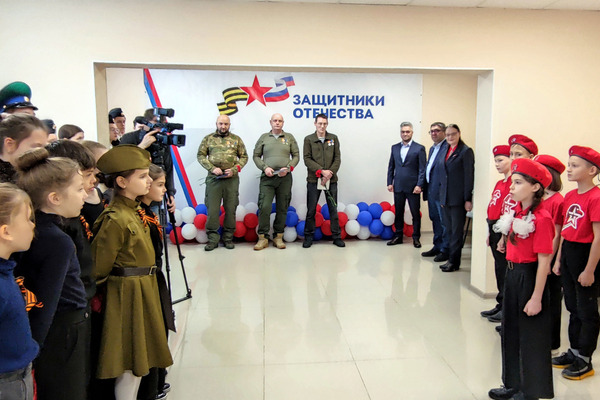 Глава Анадыря принял участие в церемонии награждения защитников СВО