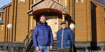 Два англичанина путешествуют по Чукотке на гиропланах