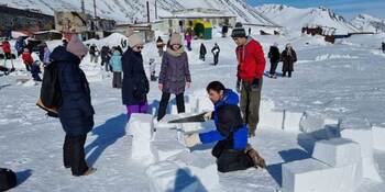 Более 300 человек приняли участие в фестивале "Город эскимосов" на Чукотке