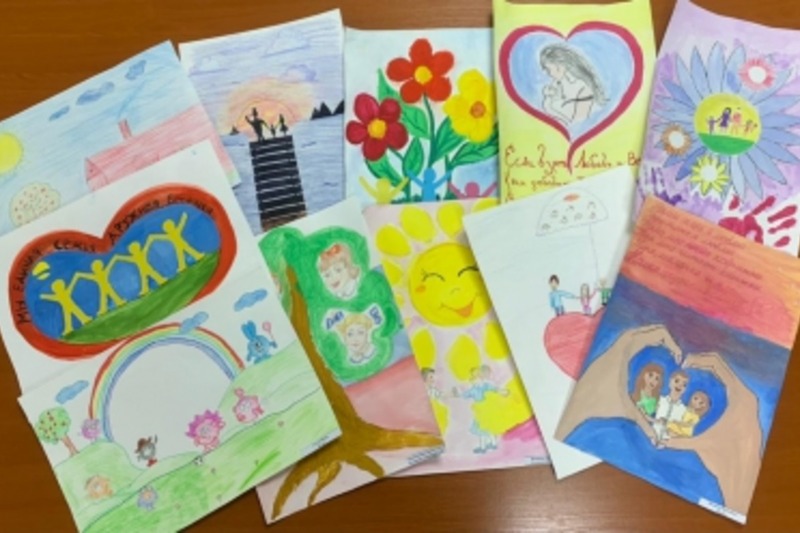 В следственном управлении СК России по Чукотскому автономному округу подведены итоги конкурса детского рисунка «Вместе - дружная семья»