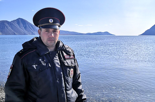 "Народным участковым" Чукотки стал полицейский из эскимосского села Новое Чаплино
