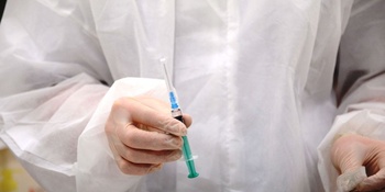 Вакцинация от COVID-19 началась в селе Усть-Белая