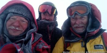 Трансарктическая экспедиция на кайтах завершилась на Чукотке