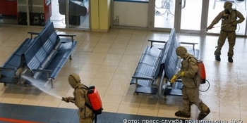 Спасатели начали дезинфицировать главный аэропорт Чукотки