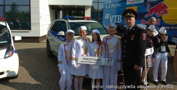 Чукотские школьники борются за звание лучших инспекторов движения  