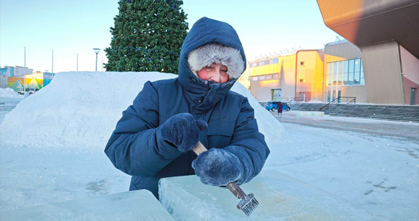Ледяные скульптуры впервые украсят главную площадь Анадыря