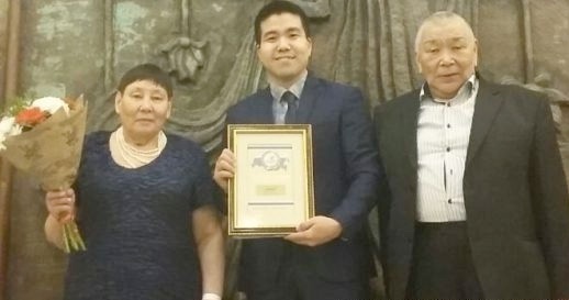 «Золотую семью» Вуквун из Чукотского района наградили в Москве