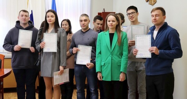 Шесть молодых семей Анадыря получили сертификаты на улучшение жилищных условий