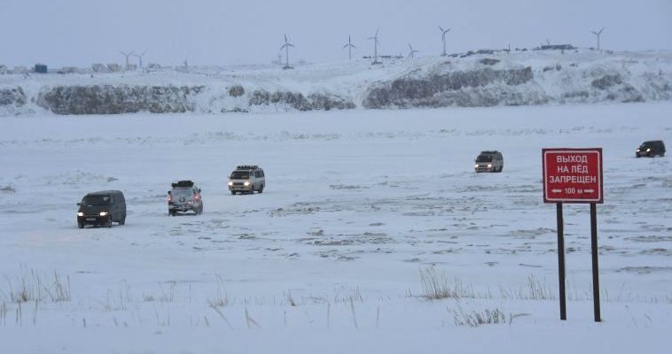 Официальную ледовую дорогу через Анадырский лиман планируют открыть к концу января 