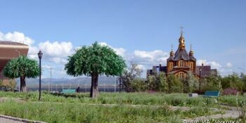 В столице Чукотки демонтировали искусственные деревья 