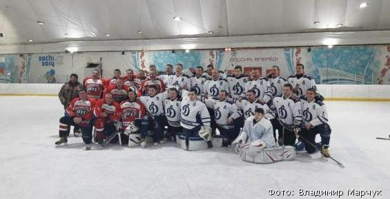 Чукотские хоккеисты выиграли Кубок губернатора Магадана