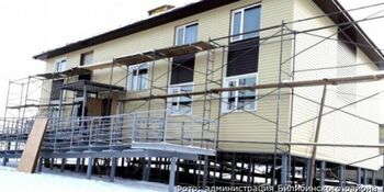 Новый шестиквартирный дом в селе Анюйск построят до конца года