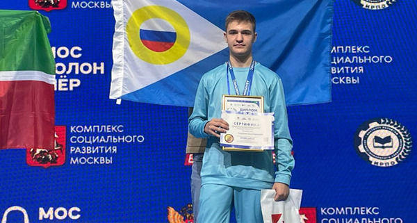 Чукотский школьник впервые стал призером национального чемпионата "Абилимпикс"