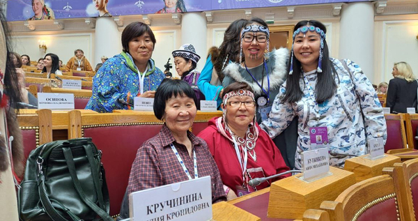 Делегация округа участвует в Первом форуме женщин Севера, Сибири и Дальнего Востока