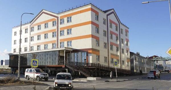 Семь новых квартир получат врачи Чукотской окружной больницы