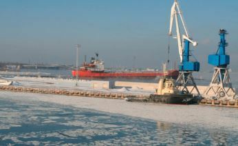 Порт Певек готов грузить якутский уголь для отправки в Китай