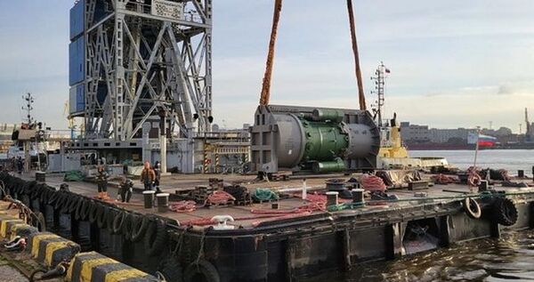 Реактор для атомного ледокола "Чукотка" доставили в Санкт-Петербург