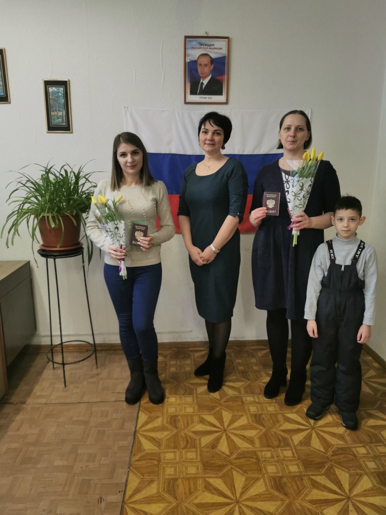В округе за 2021 год приняли гражданство Российской Федерации 23 иностранных гражданина