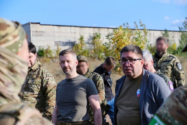 Мэр Анадыря встретился с бойцами в зоне проведения СВО