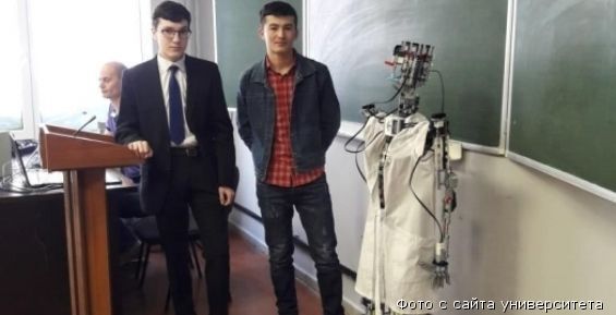 Новую обувь полярника и «доктора-андроида» презентовали студенты Анадыря