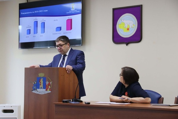 Глава Анадыря Леонид Николаев отчитался о работе за 2021 год