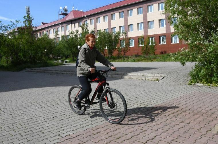 Старейшая велопутешественница России добралась до Чукотки