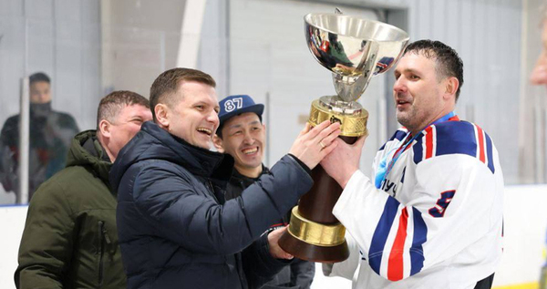 Билибинский "Луч" выиграл чемпионат Чукотки по хоккею