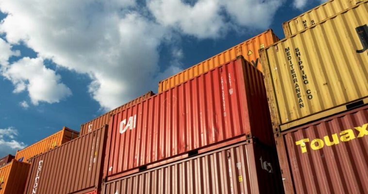 В ходе северного завоза на Чукотку завезли более 33 тысяч тонн товаров