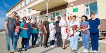 Губернатор Чукотки наградил сотрудников коронавирусного госпиталя