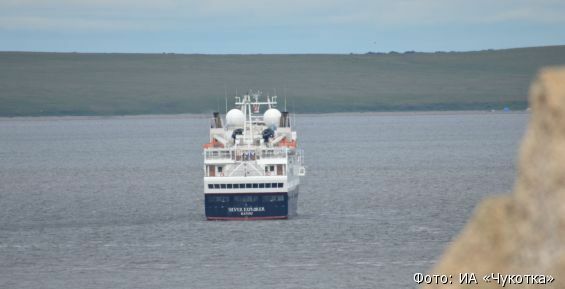 Из-за больного пассажира круизный лайнер Silver Explorer зашел в Анадырь 