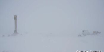 Закрыто движение по ледовым дорогам через Анадырский лиман 