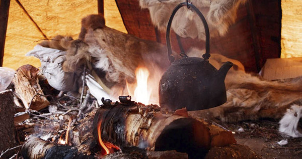 Найдено тело третьего оленевода в сгоревшей яранге на востоке Чукотки