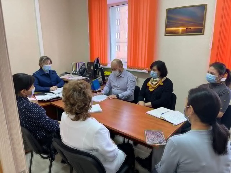 В прокуратуре Чукотского района состоялся круглый стол, посвященный вопросам противодействия коррупции 