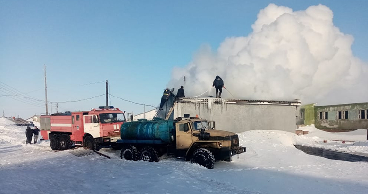 Крупные пожары произошли в двух районах Чукотки