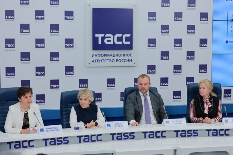 Более 40 тысяч заявок поступило на II Всероссийскую муниципальную Премию «Служение»