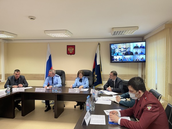 В прокуратуре Чукотского автономного округа  состоялось межведомственное совещание о состоянии законности при переселении граждан из аварийного жилья и капитального ремонта многоквартирных домов