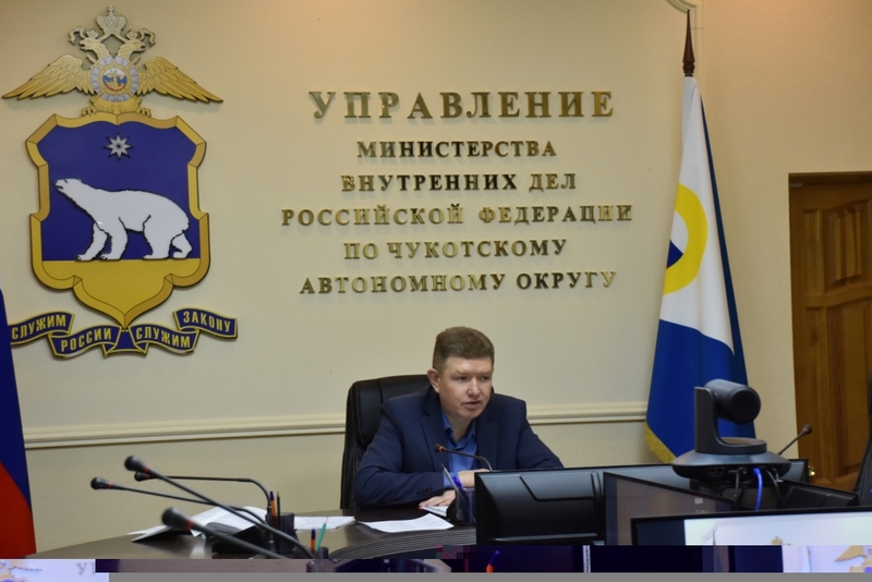 Руководство УМВД России по Чукотскому автономному округу поздравило сотрудников с Днём службы связи
