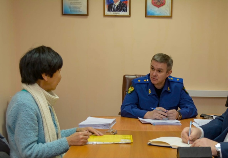 В ходе рабочего визита в Провиденский район прокурор округа Дмитрий Бурко провел личный прием граждан