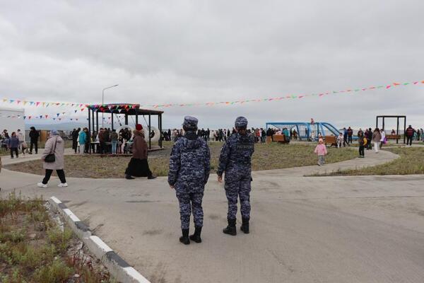 В Анадыре росгвардейцы обеспечили безопасность в День рыбака