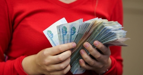 Телефонные мошенники загнали жительницу Анадыря в долги и выманили 20 млн рублей