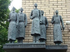 Не обижайте мальчиков войны