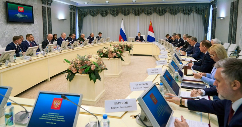 Губернатор Чукотки обсудил с полпредом новую стратегию развития Дальнего Востока