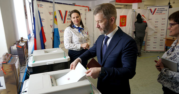 Губернатор Чукотки проголосовал на выборах президента РФ