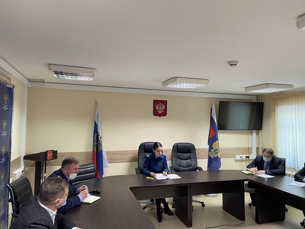 В прокуратуре округа состоялось расширенное заседание межведомственной рабочей группы по противодействию коррупции